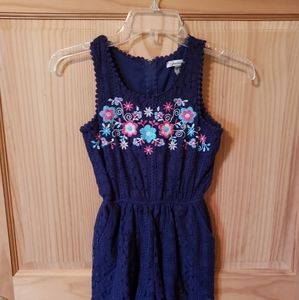Girls size Medium Speechless lace jumper